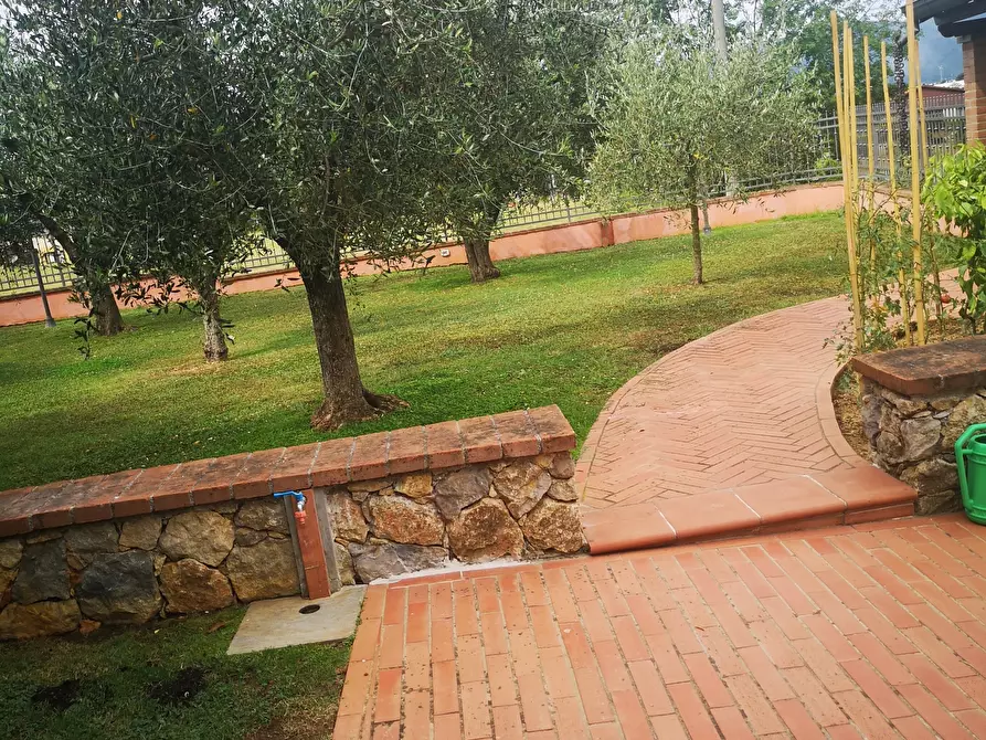 Immagine 28 di Villa in vendita  in Via Carbonara 32 a Castelnuovo Magra