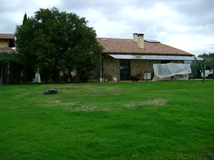 Immagine 31 di Villa in vendita  in Via Margubbio 15 a Ameglia