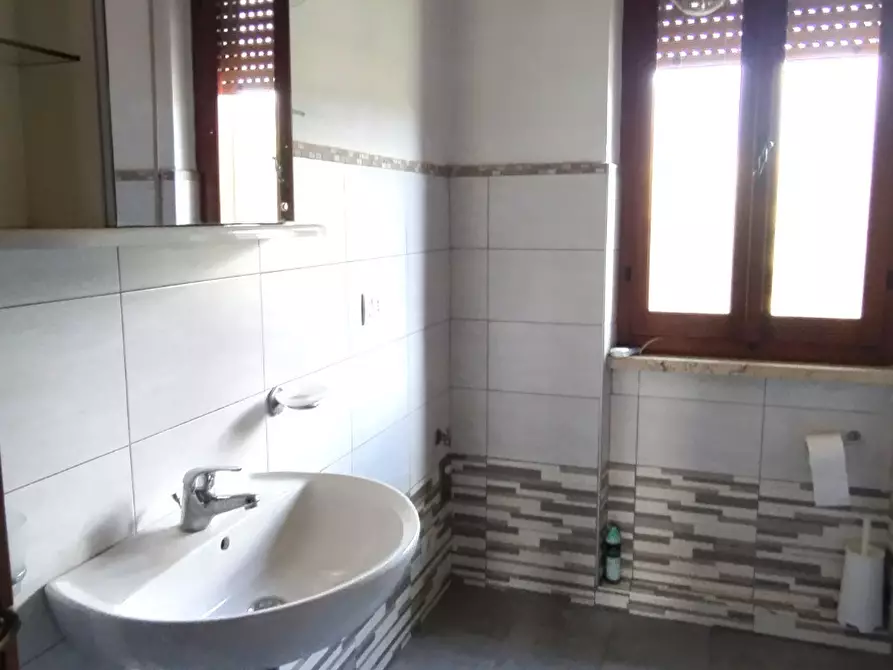 Immagine 26 di Casa bifamiliare in vendita  in Via della Pace 52 a Castelnuovo Magra