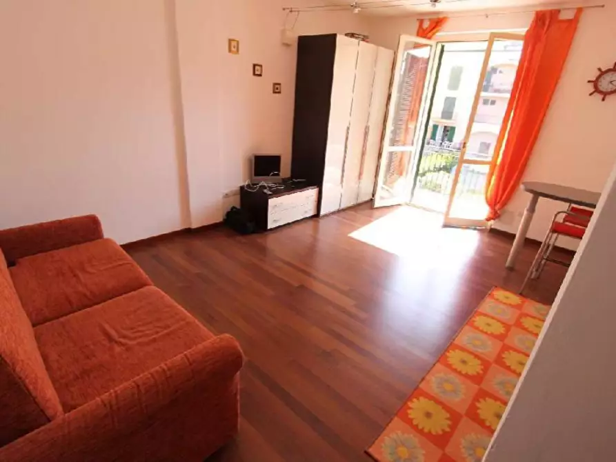 Immagine 2 di Monolocale in vendita  in Via XXV Aprile a Ameglia