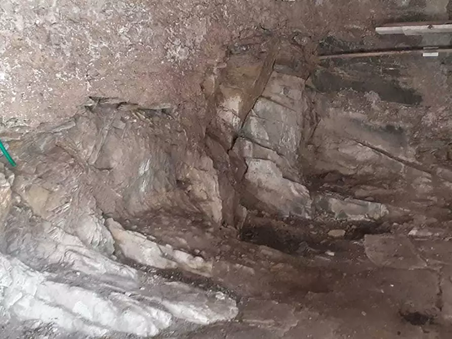 Immagine 26 di Terratetto in vendita  a Ortonovo