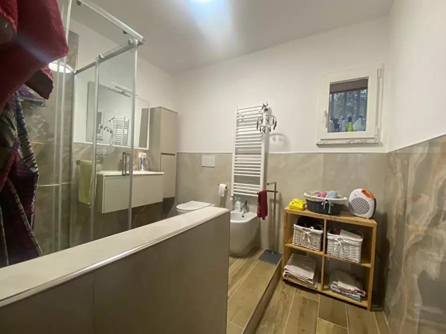 Immagine 22 di Casa bifamiliare in vendita  in Via Annunziata 4 a Ortonovo