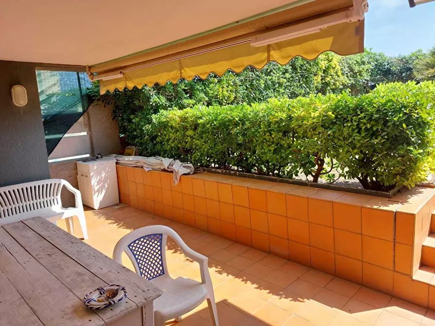 Immagine 1 di Bilocale in vendita  in Viale Galileo Galilei 133 a Carrara