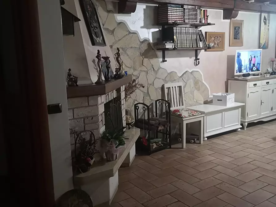 Immagine 14 di Casa semindipendente in vendita  in Piazza Marco Tosini a Castelnuovo Magra