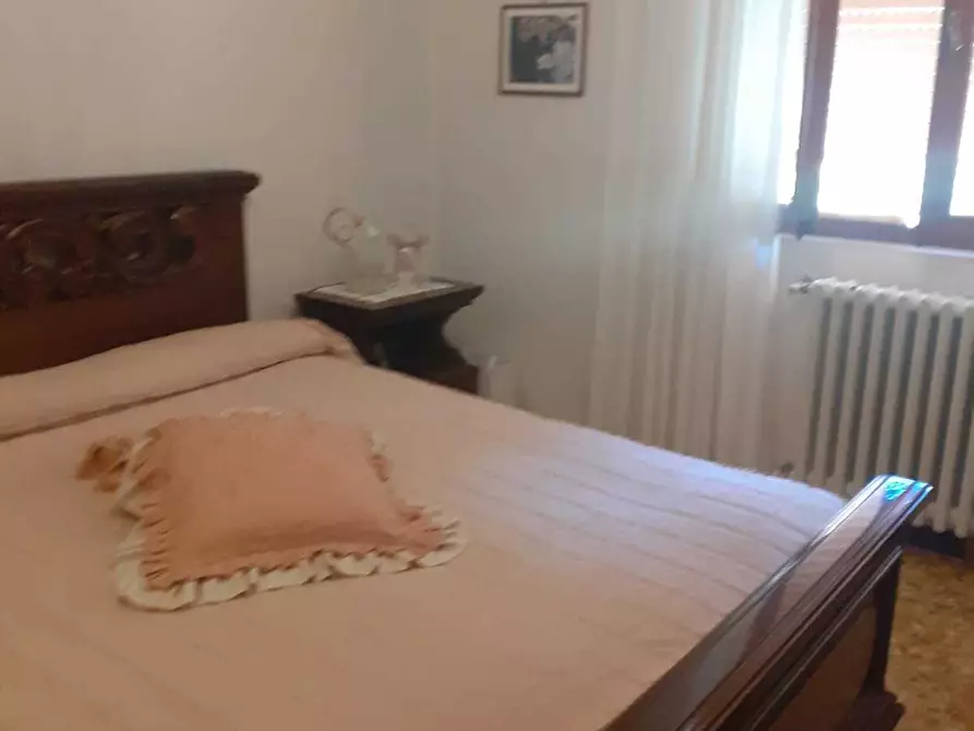 Immagine 26 di Casa semindipendente in vendita  in Viale Galileo Galilei 1261 a Carrara