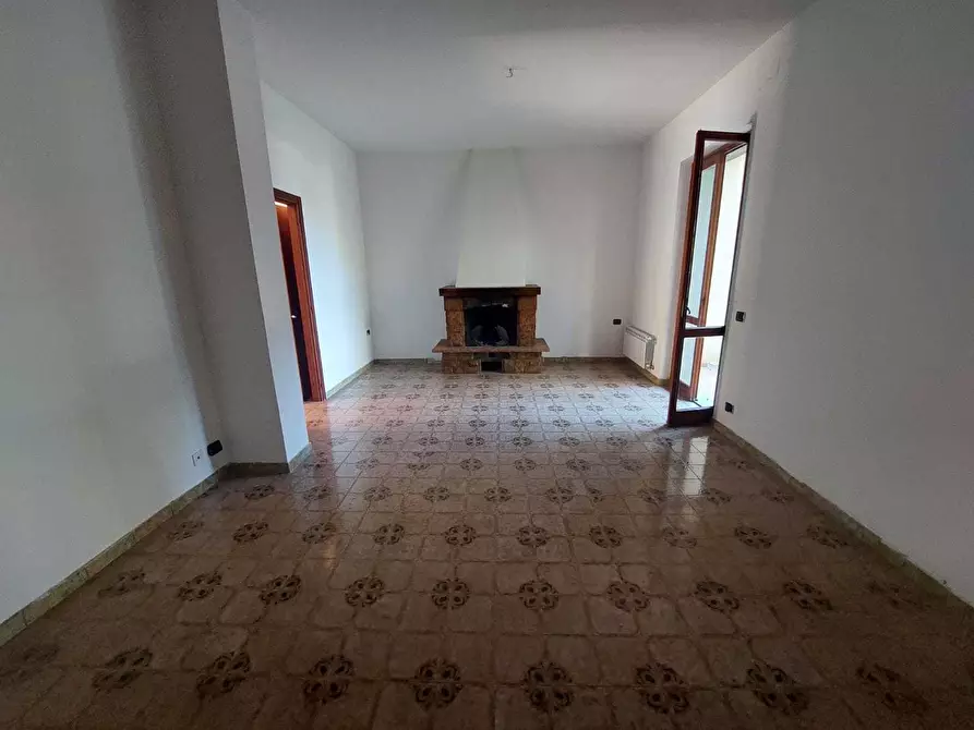 Immagine 16 di Casa semindipendente in vendita  in Via Luigi Einaudi 30 a Ameglia