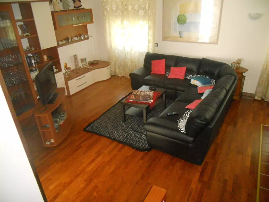 Immagine 1 di Terratetto in vendita  in Via Nerchia 23 a Sarzana