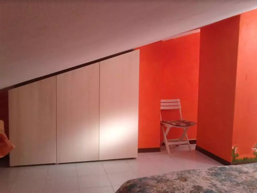 Immagine 6 di Bilocale in vendita  in Via XXV Aprile a Ameglia