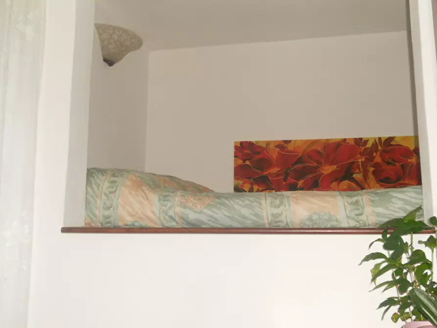 Immagine 38 di Casa semindipendente in vendita  in Via Caffaggiola 37 a Ortonovo