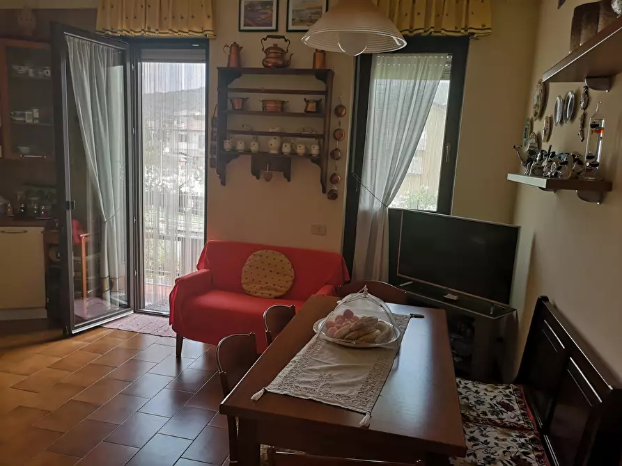 Immagine 12 di Appartamento in vendita  in Piazza Marco Tosini 1 a Castelnuovo Magra