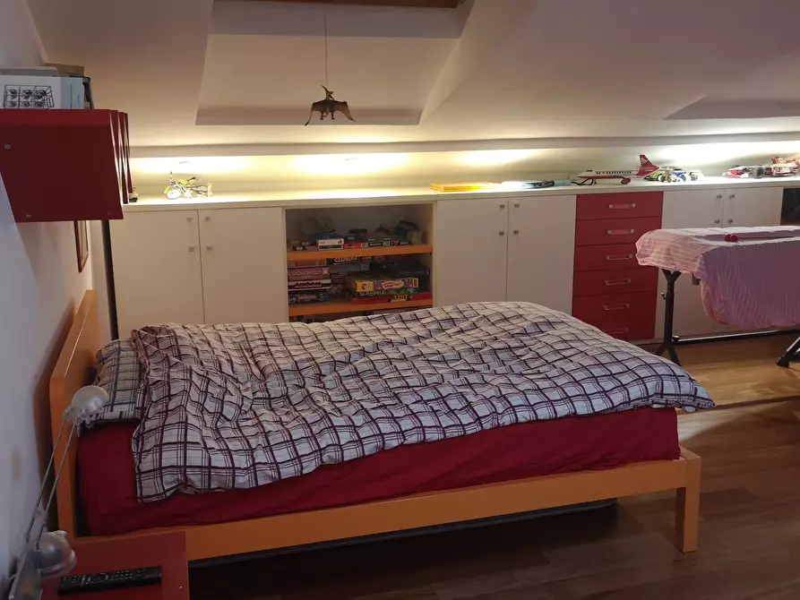 Immagine 15 di Casa semindipendente in vendita  in Via dei Pini 40 a Castelnuovo Magra