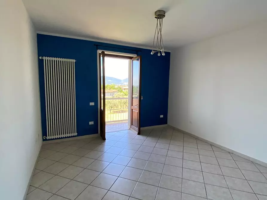 Immagine 13 di Appartamento in vendita  in Via Paradiso a Castelnuovo Magra