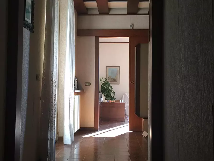 Immagine 31 di Villa in vendita  in Via XXV Aprile a Castelnuovo Magra