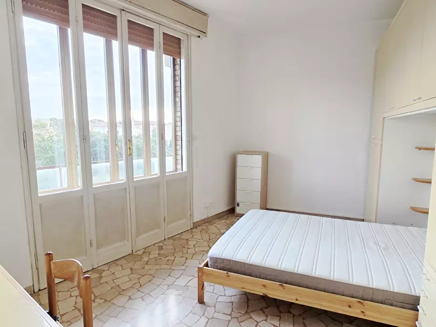 Immagine 10 di Quadrilocale in affitto  a Bologna