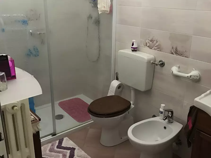 Immagine 5 di Pentalocale in vendita  in Via Orbassano 11 a Beinasco