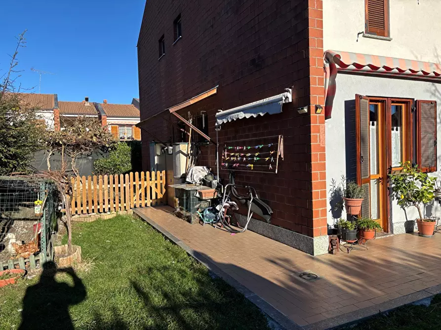 Immagine 7 di Quadrilocale in vendita  in Via Trana 2 a Sangano