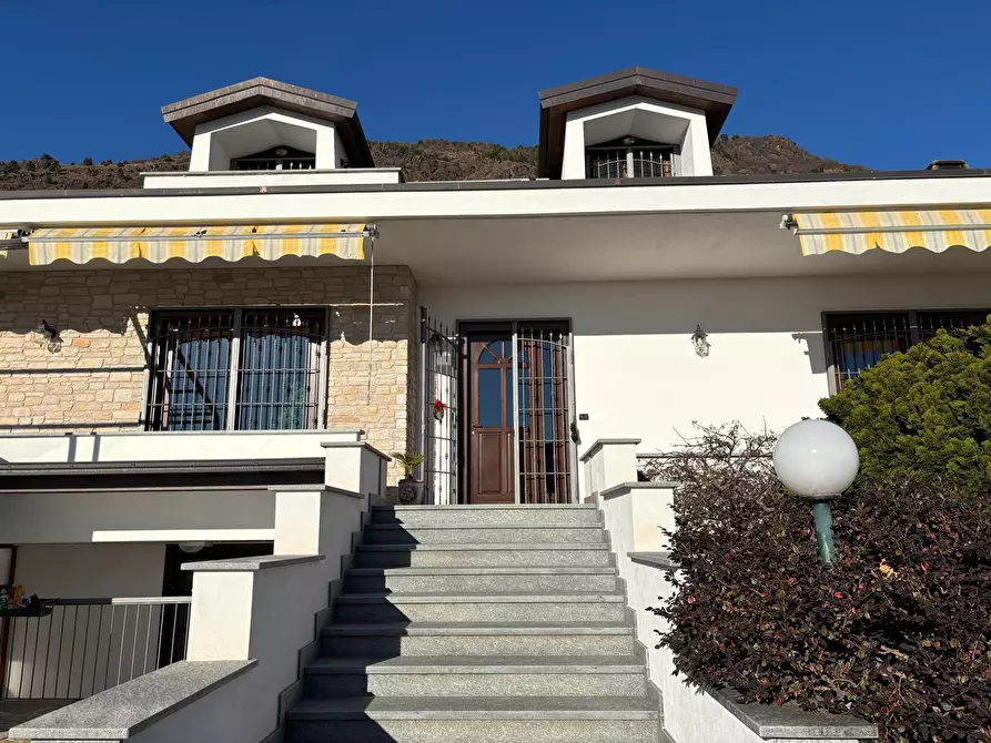 Immagine 4 di Villa in vendita  in Via Alessandro Manzoni 8 a Piossasco