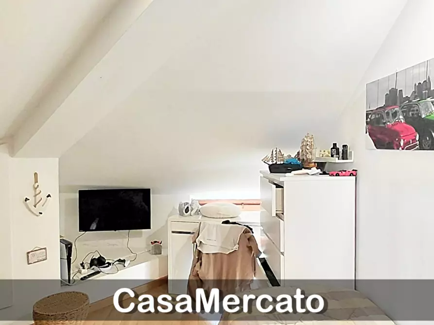 Immagine 13 di Attico in vendita  a Rocca Di Papa