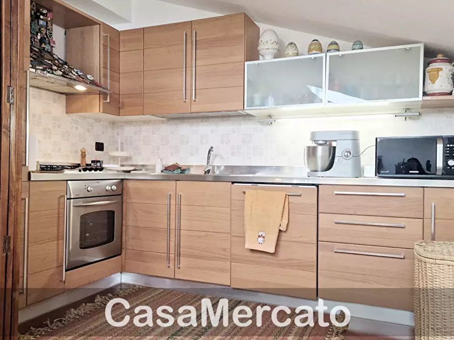 Immagine 40 di Trilocale in vendita  in Via Aldo Gargano a Marino