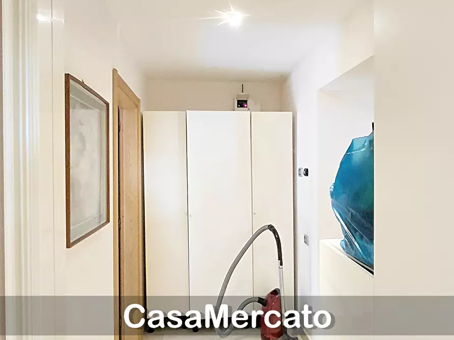 Immagine 17 di Appartamento in vendita  in Delle Rose a Rocca Di Papa