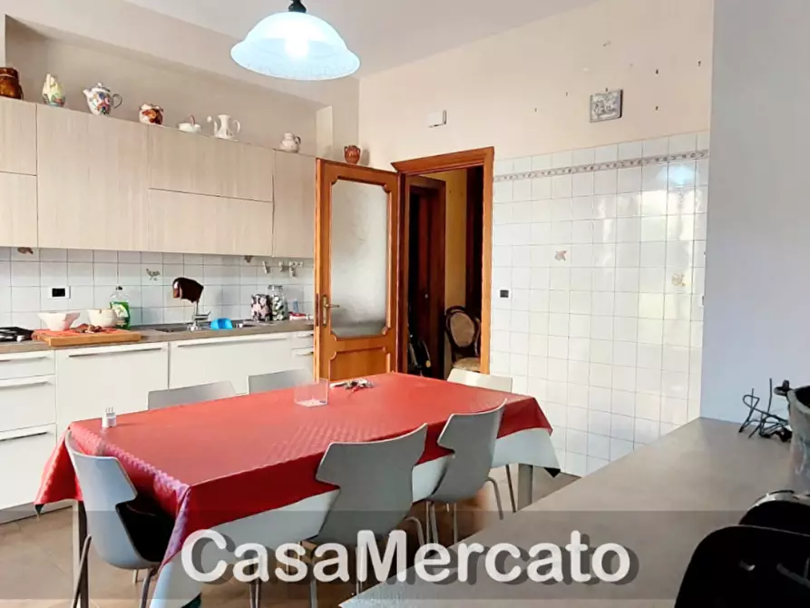 Immagine 8 di Trilocale in vendita  in Viale San Bartolomeo a Grottaferrata