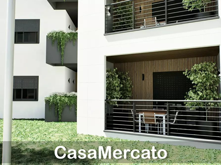 Immagine 14 di Trilocale in vendita  a Roma