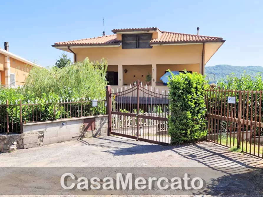 Immagine 1 di Bilocale in vendita  in via Vecchia di Velletri a Rocca Di Papa