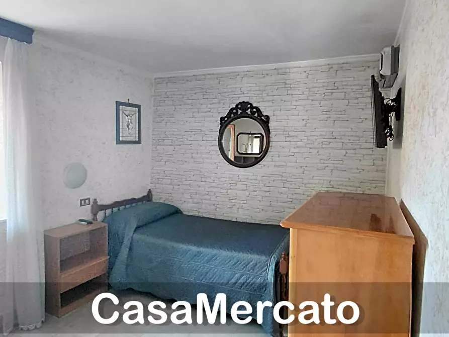 Immagine 9 di Bilocale in vendita  in Via dei Vigneti a Rocca Priora
