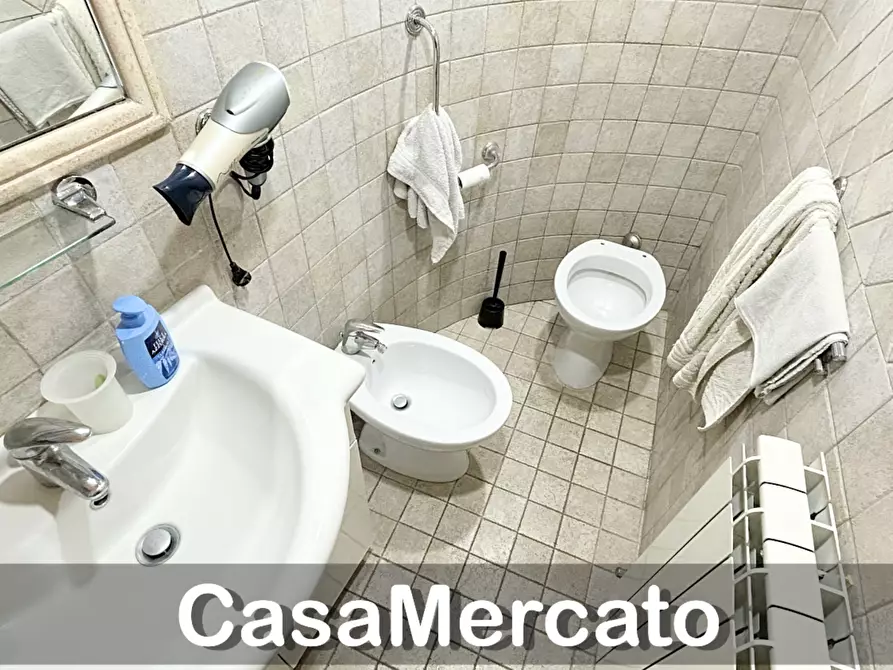 Immagine 27 di Trilocale in affitto  in Via San Sebastiano a Rocca Di Papa