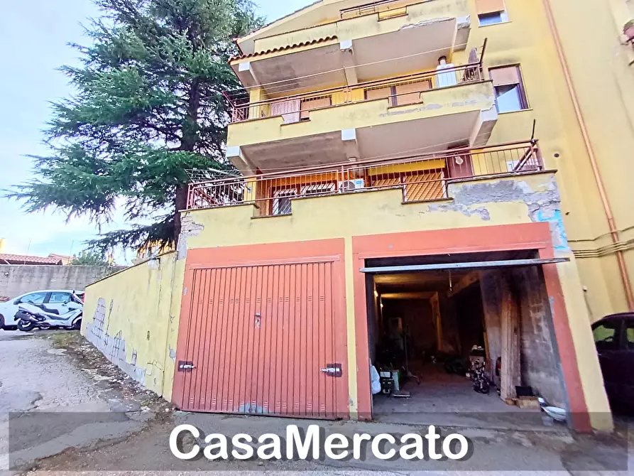 Immagine 9 di Garage in vendita  a Rocca Di Papa