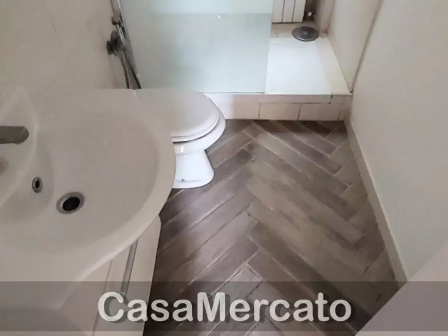 Immagine 18 di Bilocale in vendita  in Via Roma a Rocca Di Papa