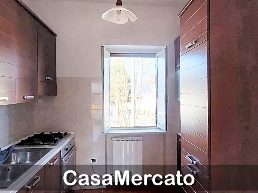 Immagine 16 di Trilocale in vendita  in Via Calabria a Rocca Di Papa