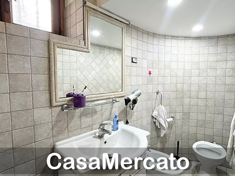 Immagine 26 di Trilocale in affitto  in Via San Sebastiano a Rocca Di Papa