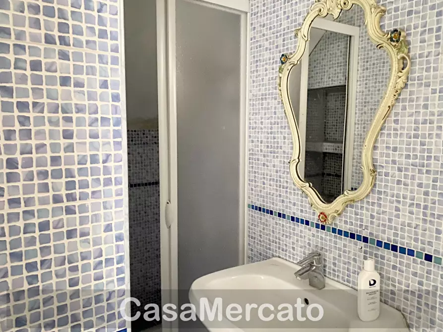 Immagine 9 di Trilocale in vendita  in via delle scalette a Rocca Di Papa