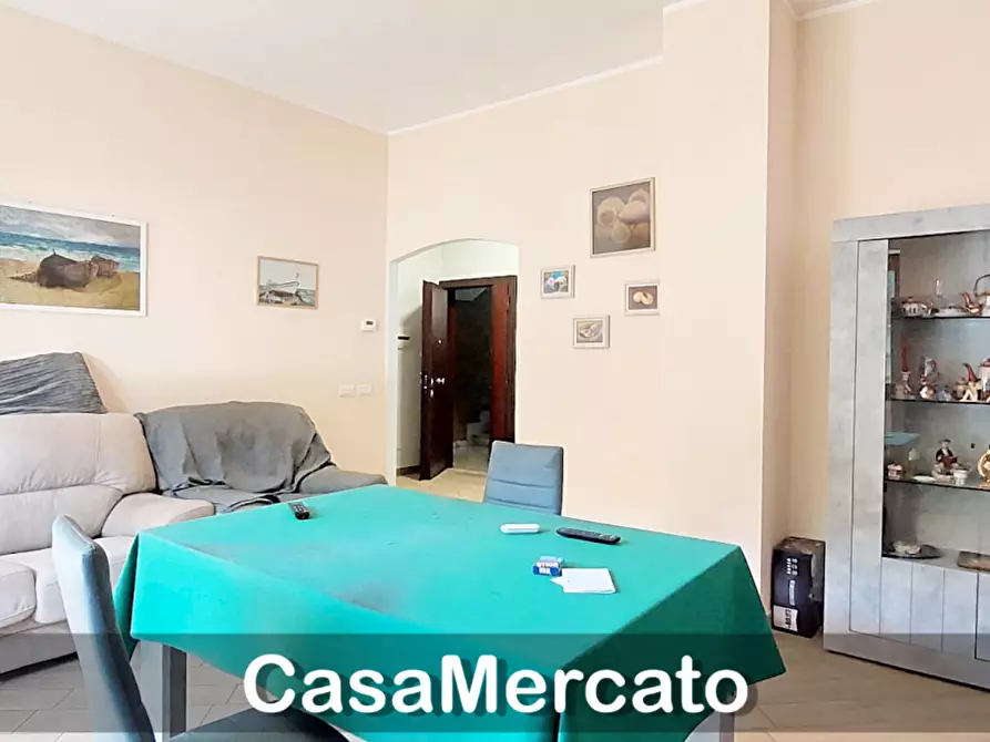 Immagine 5 di Trilocale in vendita  in Via Marino a Rocca Di Papa