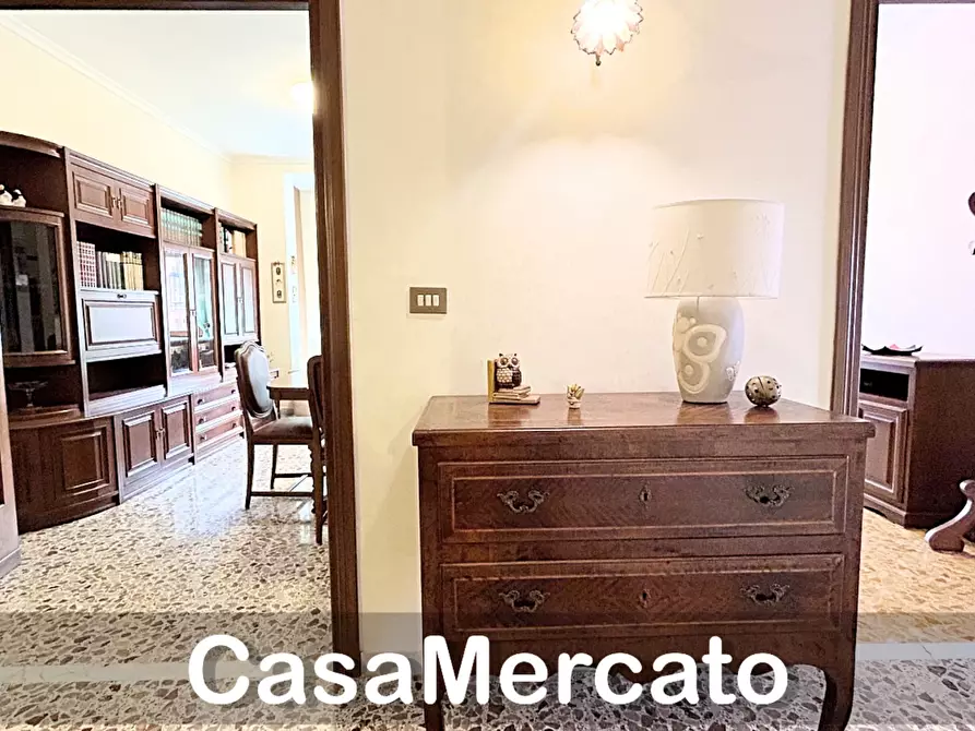 Immagine 40 di Quadrilocale in vendita  in Via Orazio a Albano Laziale