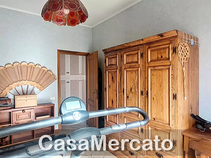 Immagine 22 di Quadrilocale in vendita  in Via Tiziano a Albano Laziale