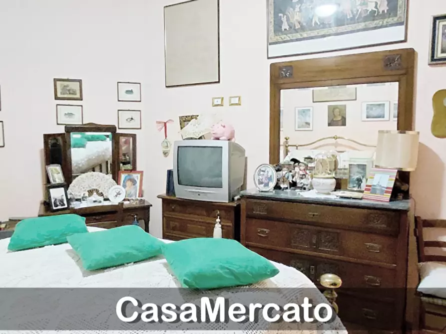 Immagine 7 di Quadrilocale in vendita  in Via dei Condotti a Rocca Di Papa