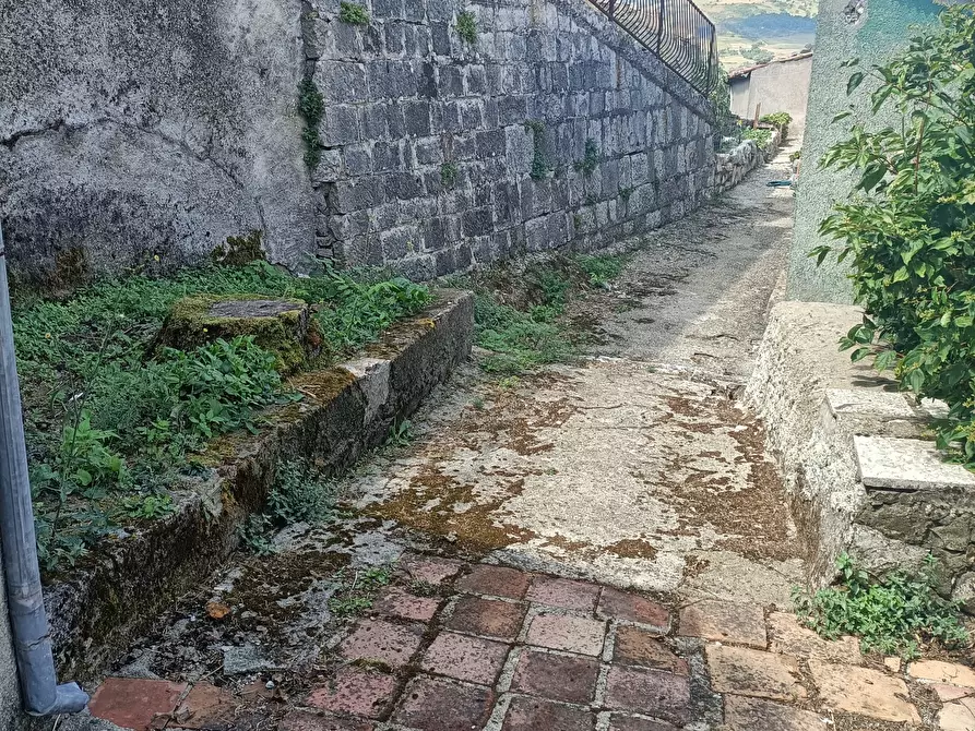 Immagine 4 di Appartamento in vendita  in Vico III Ariosto a San Fele