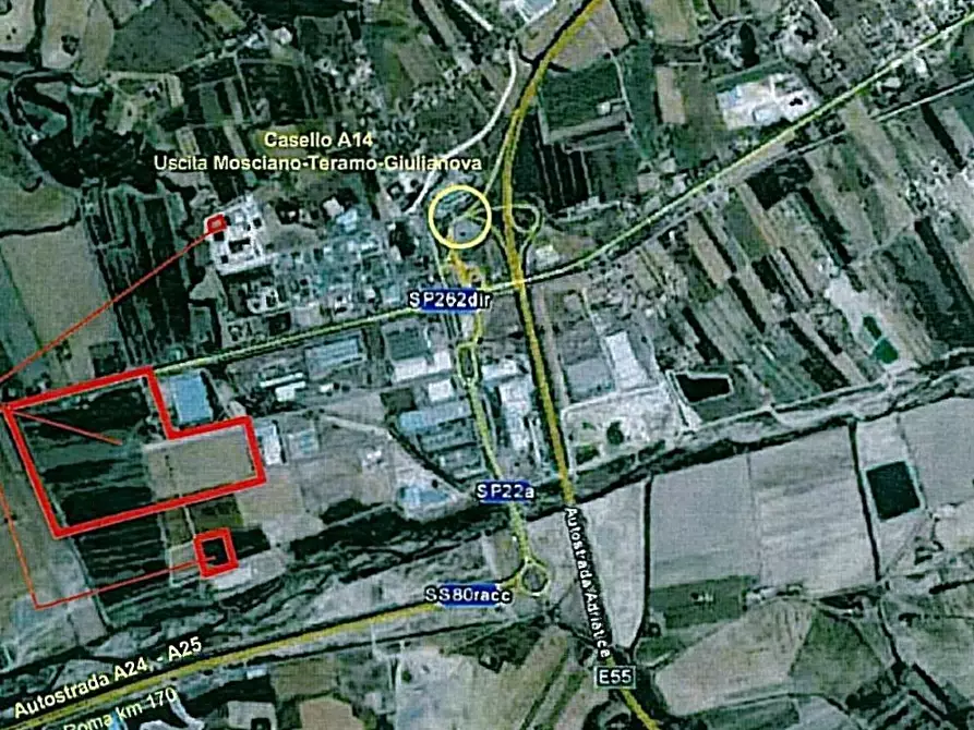 Immagine 1 di Terreno industriale in vendita  in ss 80 a Mosciano Sant'angelo