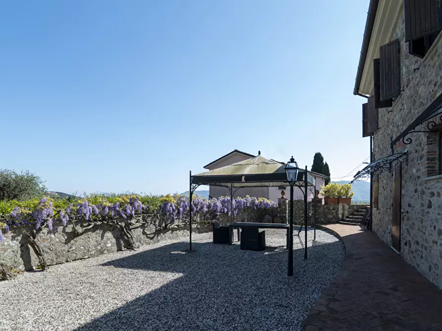 Immagine 73 di Casa indipendente in vendita  a Sarzana