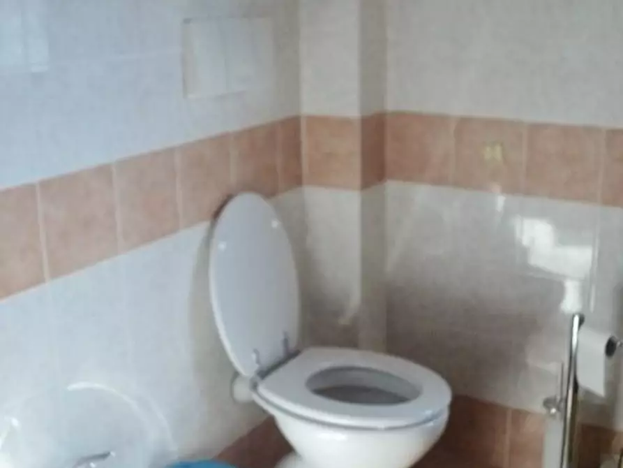 Immagine 7 di Ufficio in affitto  in via enrico toti a San Benedetto Del Tronto