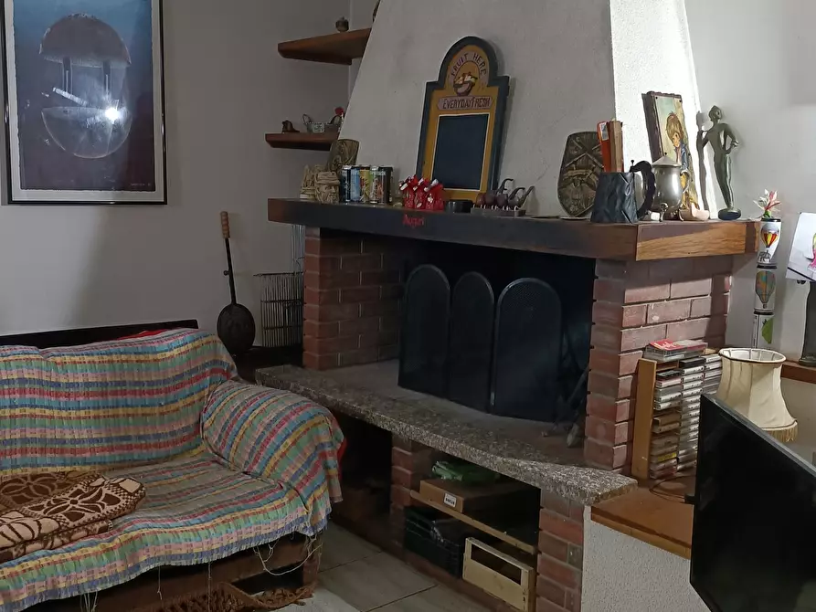 Immagine 32 di Casa indipendente in vendita  a Folignano