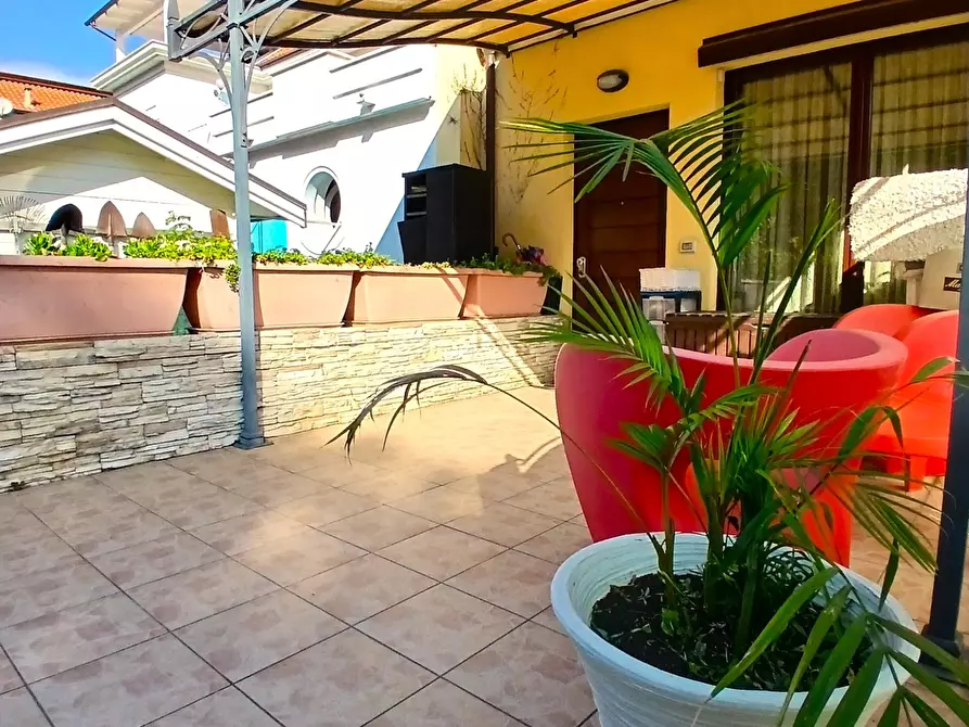 Immagine 13 di Casa indipendente in vendita  a San Benedetto Del Tronto