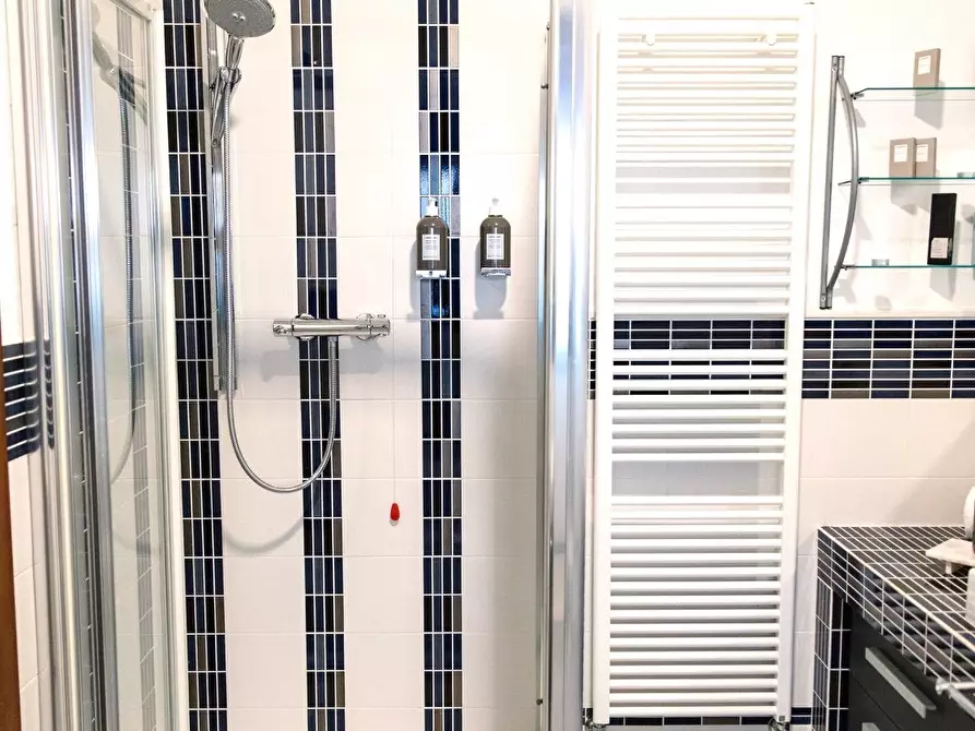 Immagine 26 di Casa indipendente in vendita  a Morro D'oro