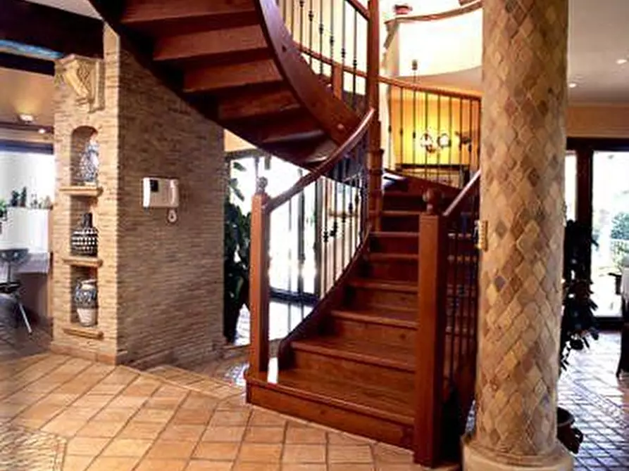 Immagine 7 di Casa indipendente in vendita  a Pineto