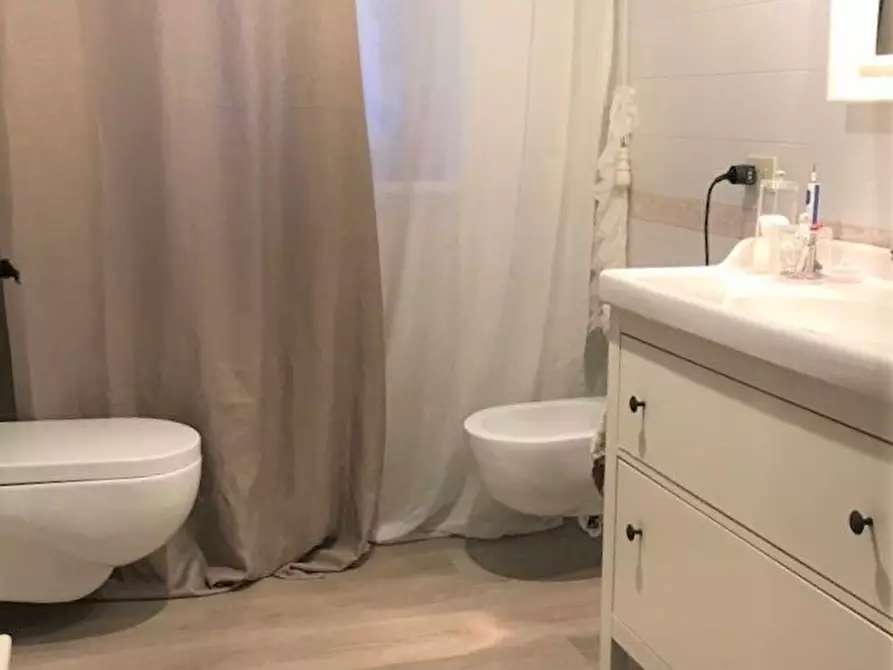 Immagine 12 di Appartamento in vendita  a Monsampolo Del Tronto