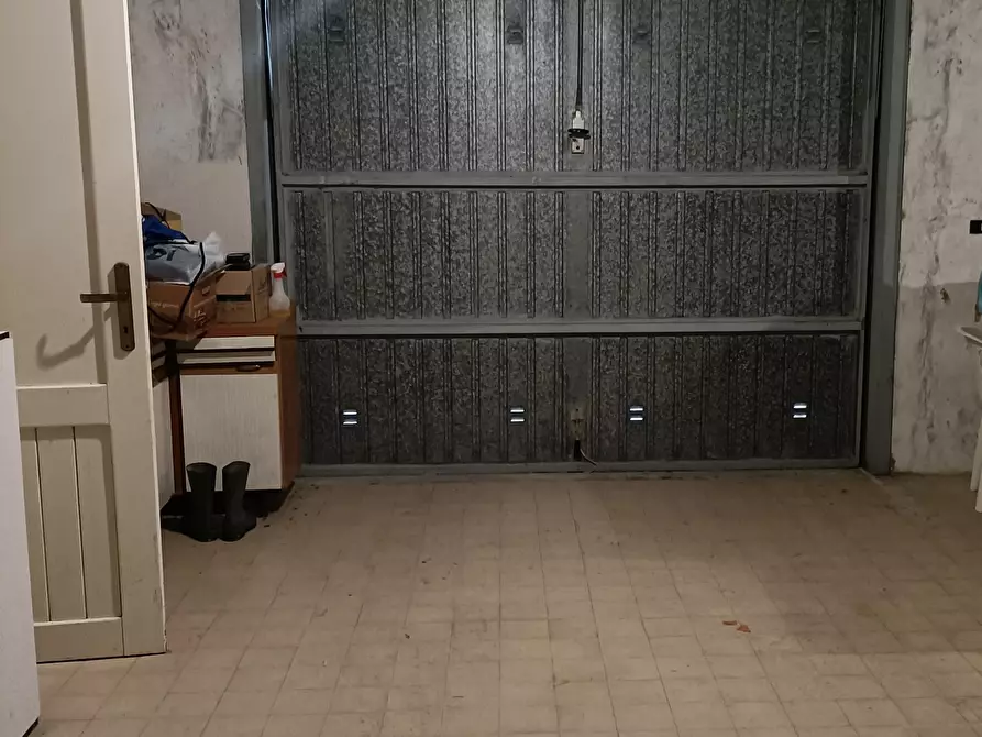 Immagine 40 di Casa indipendente in vendita  a Folignano