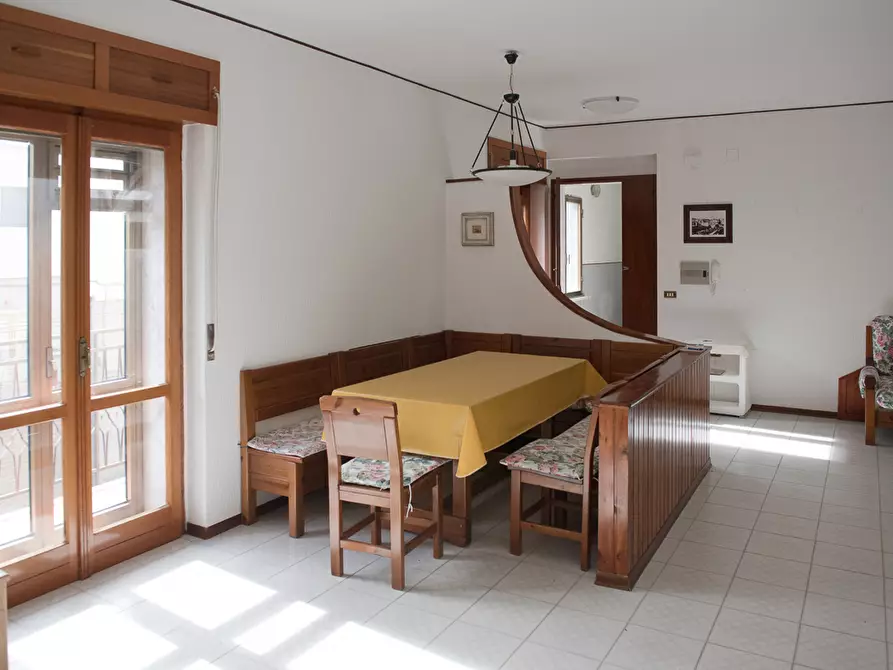 Immagine 6 di Pentalocale in vendita  in via kennedy a San Fele