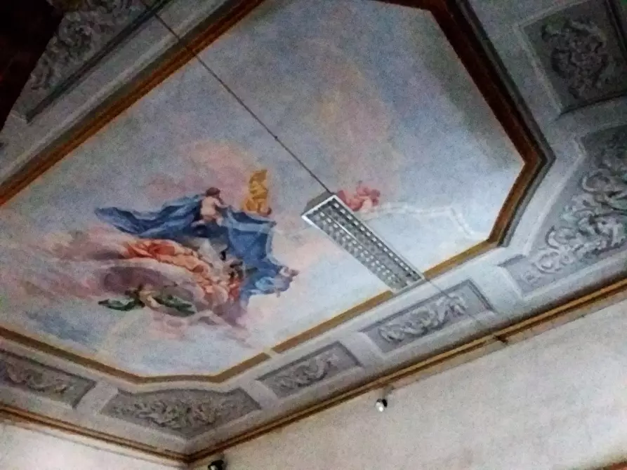 Immagine 5 di Palazzo in vendita  a Firenze